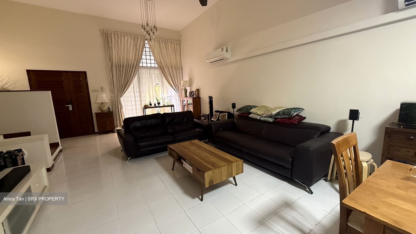 Tai Hwan Park (D19), Terrace #504094371